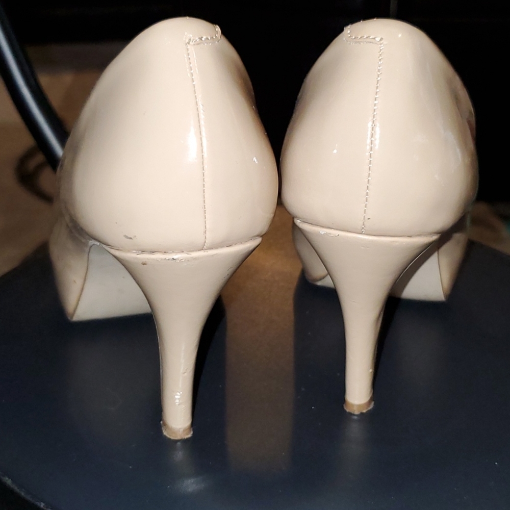 Nude heels 👠 - Picture 4 of 6